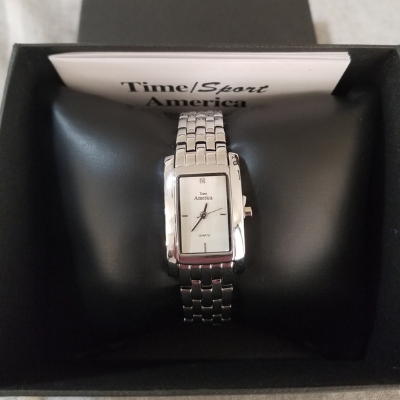 Time America Watch - Picture 2 of 5